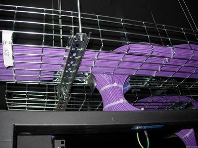 淄博龍奧電纜橋架批發(fā)供應梯式電纜橋架,鍍鋅電纜橋架,電纜橋架生產(chǎn)廠家,電纜橋架